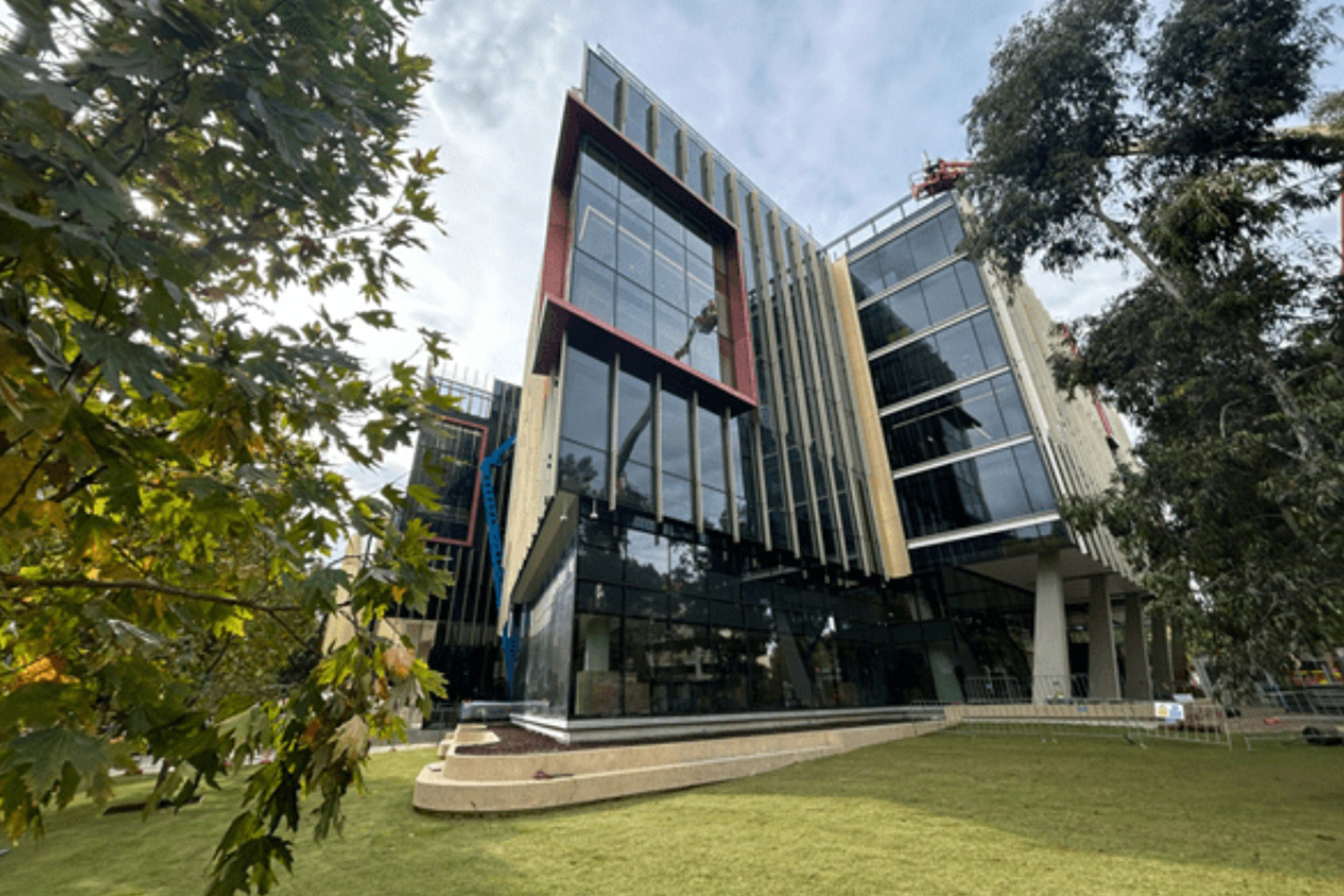 Exterior of new building at Adelaide Botanic High School